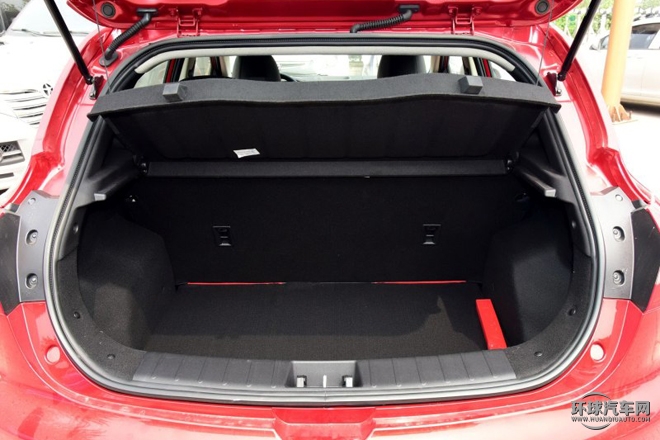 2015款 1.5L CVT豪華智能型