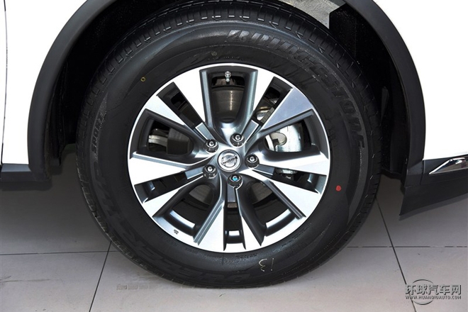 2015款 2.5L XE 兩驅(qū)精英版