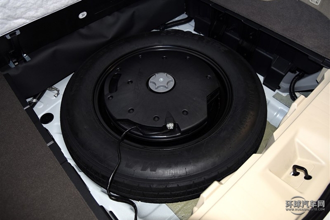 2015款 2.5L XV RES Plus 兩驅(qū)豪雅版