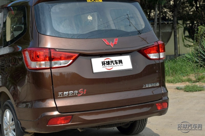 2015款 1.5L S1 標(biāo)準(zhǔn)型