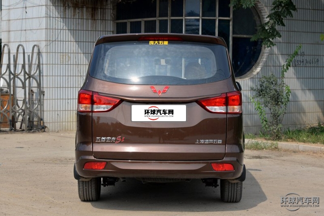 2015款 1.5L S1 標(biāo)準(zhǔn)型