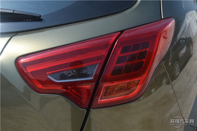 2014款 1.8T 自動兩驅(qū)超享版