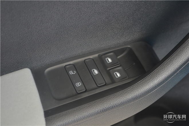 2015款 1.4L 手動前行版