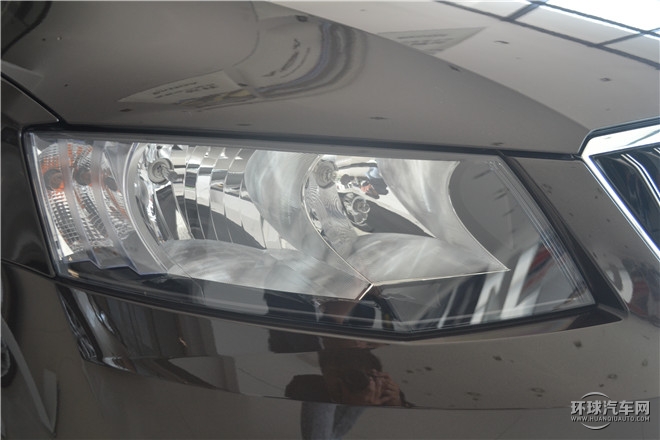 2016款 1.6L 自動智行版