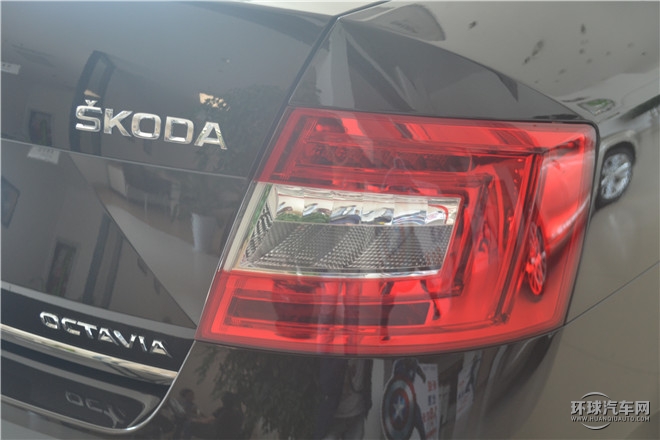 2016款 1.6L 自動智行版
