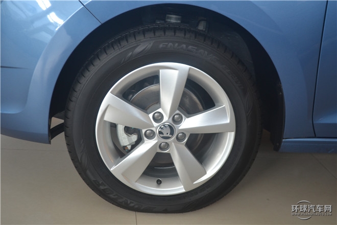 2016款 1.6L 自動創(chuàng)行版