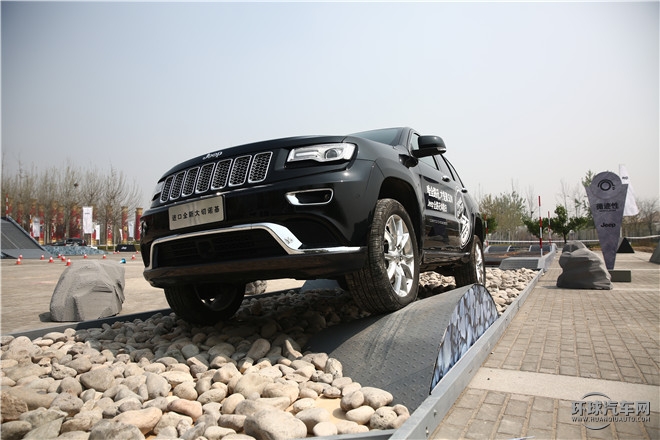 2015款 3.6L 精英導航版
