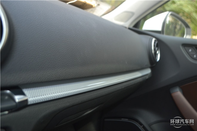 2015款 Sportback 40 TFSI 自動(dòng)豪華型