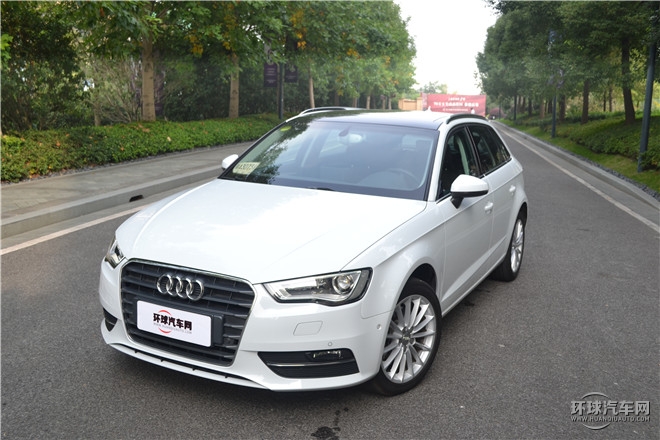 2015款 Limousine 40 TFSI 自動舒適型