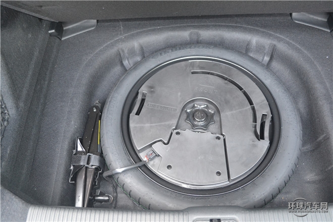 2015款 Limousine 40 TFSI 自動(dòng)舒適型