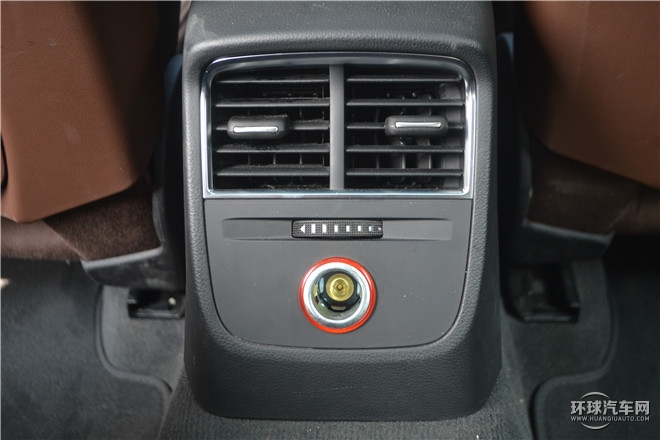 2015款 Limousine 40 TFSI 自動(dòng)舒適型