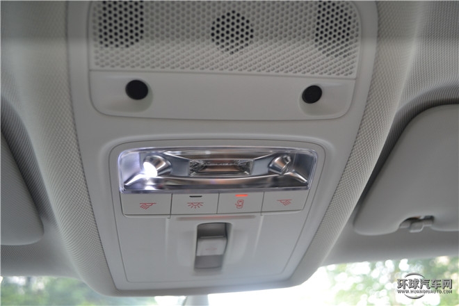 2015款 Limousine 40 TFSI 自動舒適型