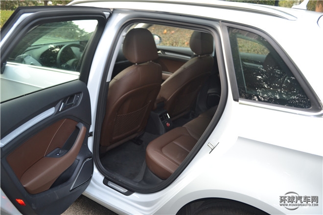 2015款 Limousine 40 TFSI 自動(dòng)豪華型