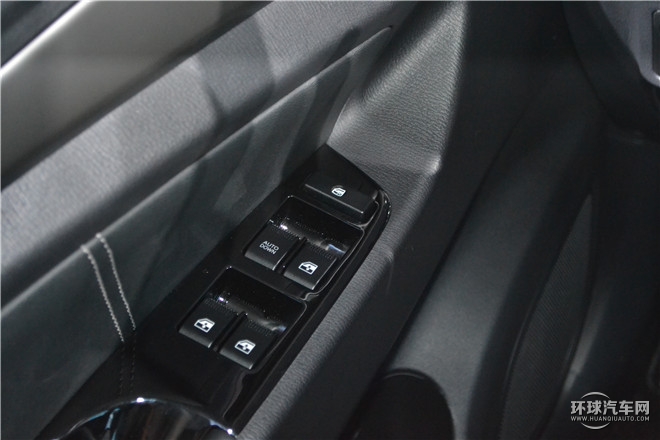2016款 1.5L 手動時尚型
