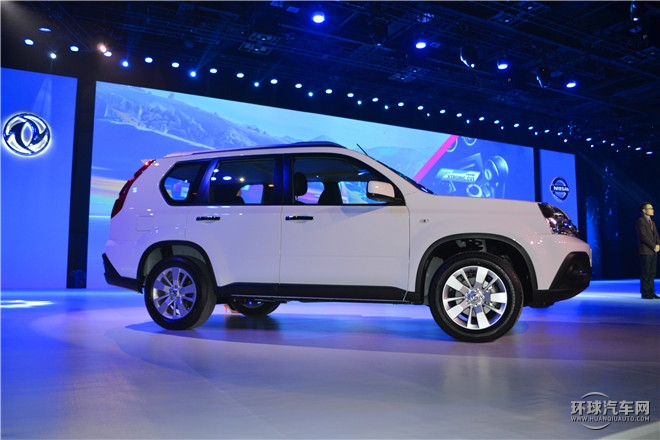 2.0L CVT兩驅(qū)卓越版