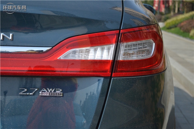 2015款 2.7T 四驅(qū)尊耀版