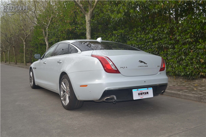 2016款 XJL 3.0 SC 四驅(qū)旗艦商務(wù)版