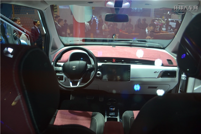 2015款 家用版 2.0T 手動(dòng)尊貴型