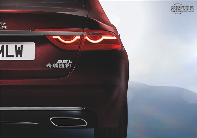 2016款 XF 2.0T 兩驅(qū)R-Sport運(yùn)動(dòng)版