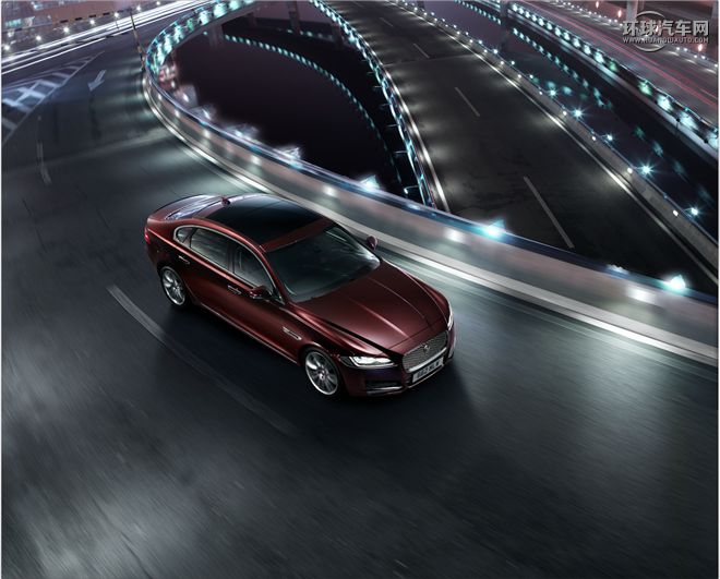 2016款 XF 2.0T 兩驅(qū)R-Sport運(yùn)動版