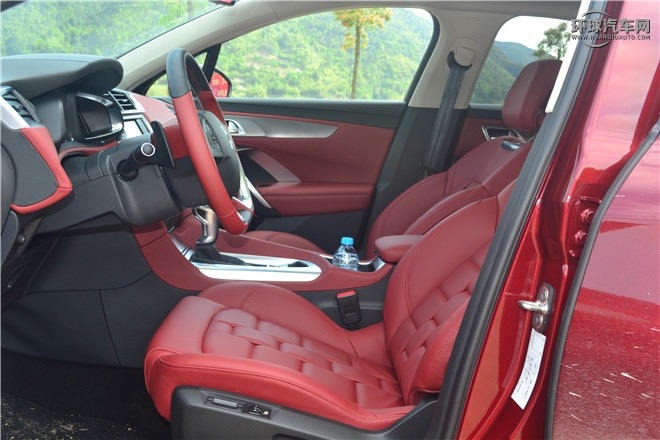 2016款 1.8T 自動(dòng)尊享版THP200