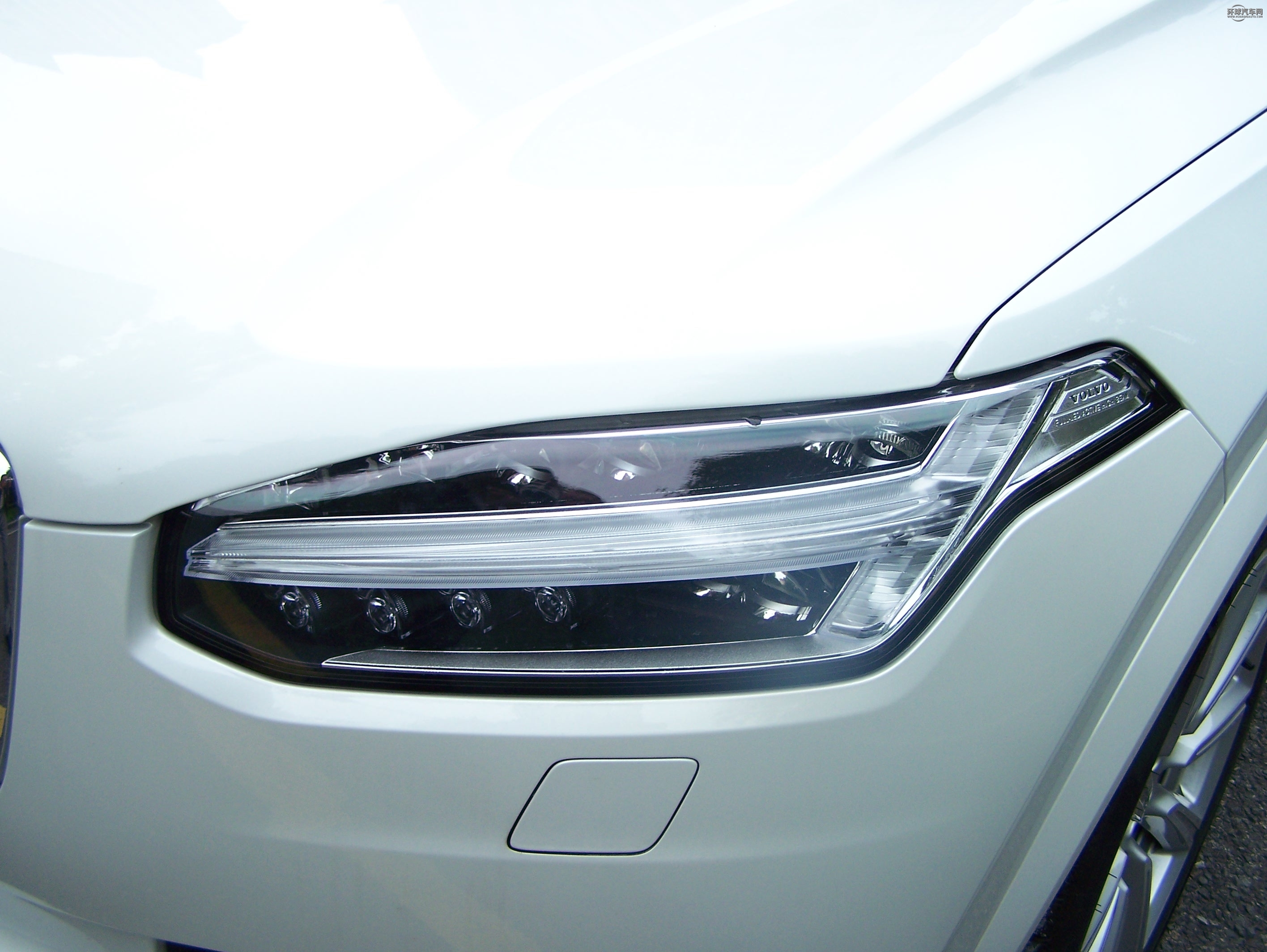 2016款 E驅(qū)混動 2.0T T8 榮譽