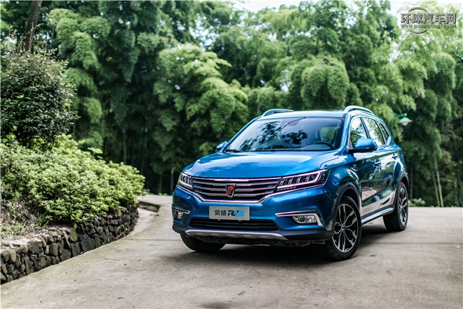 2016款 2.0T 四驅互聯(lián)網智尊版
