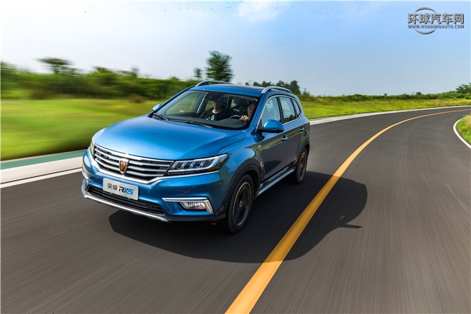 2016款 2.0T 四驅(qū)互聯(lián)網(wǎng)智尊版