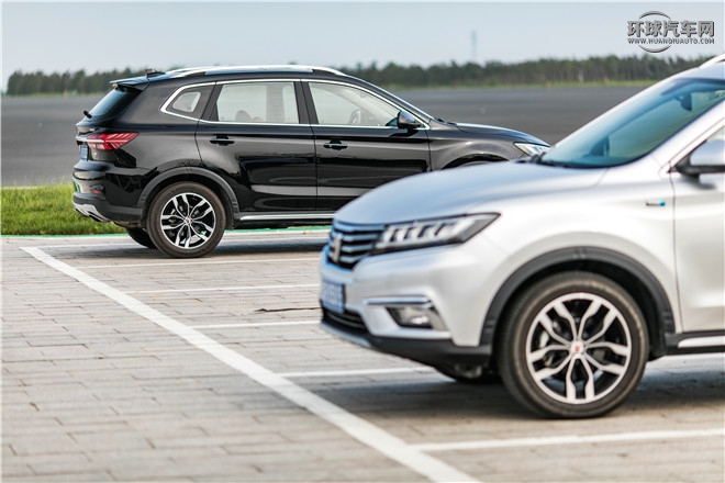 2016款 2.0T 四驅(qū)互聯(lián)網(wǎng)智尊版