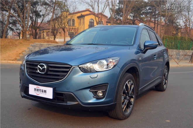 2015款 2.5L 自動(dòng)四驅(qū)旗艦型