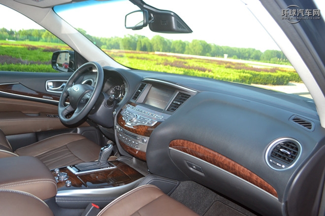 2016款 2.5T Hybrid 四驅(qū)全能版