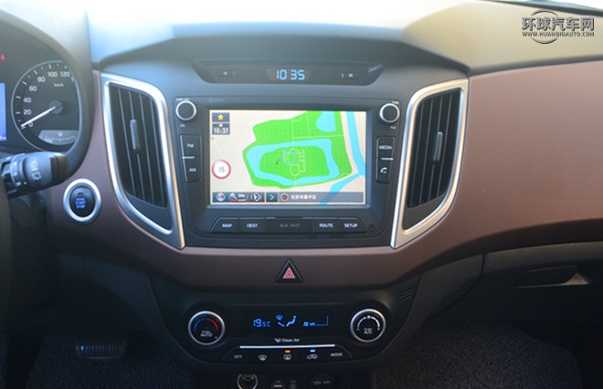 2015款 2.0L 自動四驅尊貴型DLX