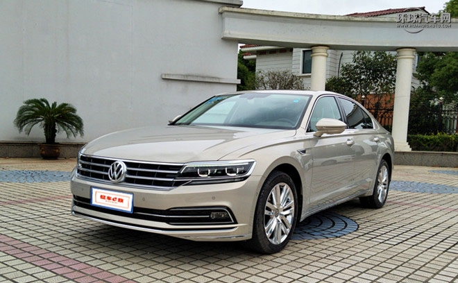 輝昂 2016款 380TSI 兩驅(qū)至尊版