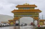 翻越天路十八彎，傳祺M8向著世界高城前進