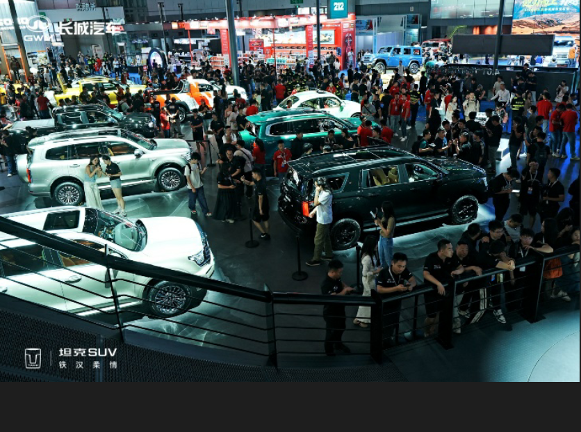坦克500成都車展引爆熱潮，硬核技術(shù)重塑